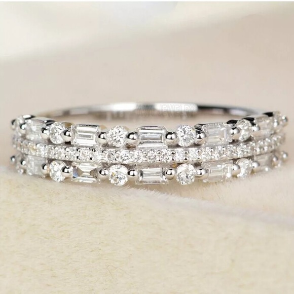 Jewelry - 🆕 925 silver ring beautiful design